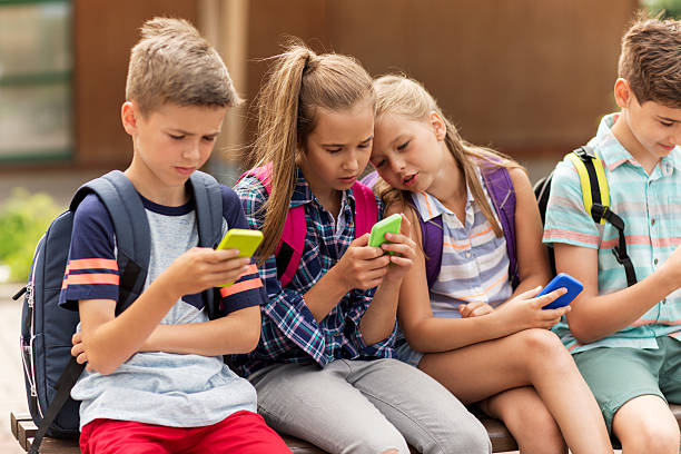 omniprésence smartphones enfants